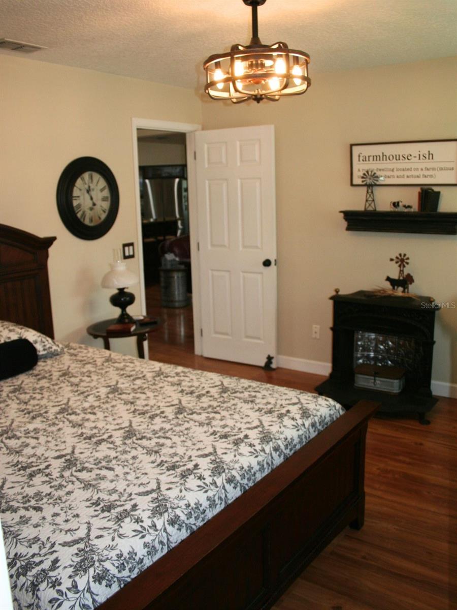 KAYWOOD REP - Residential