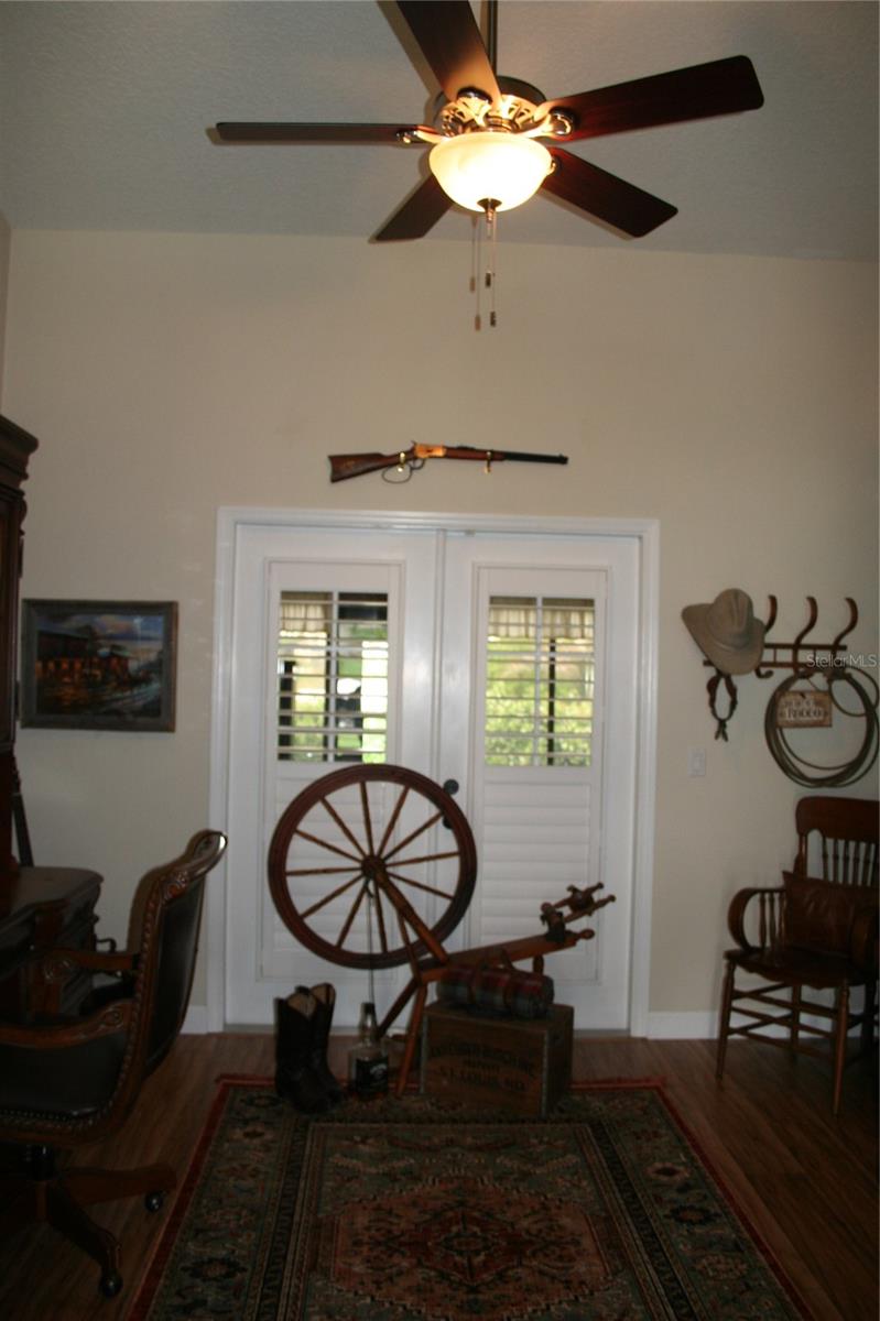 KAYWOOD REP - Residential