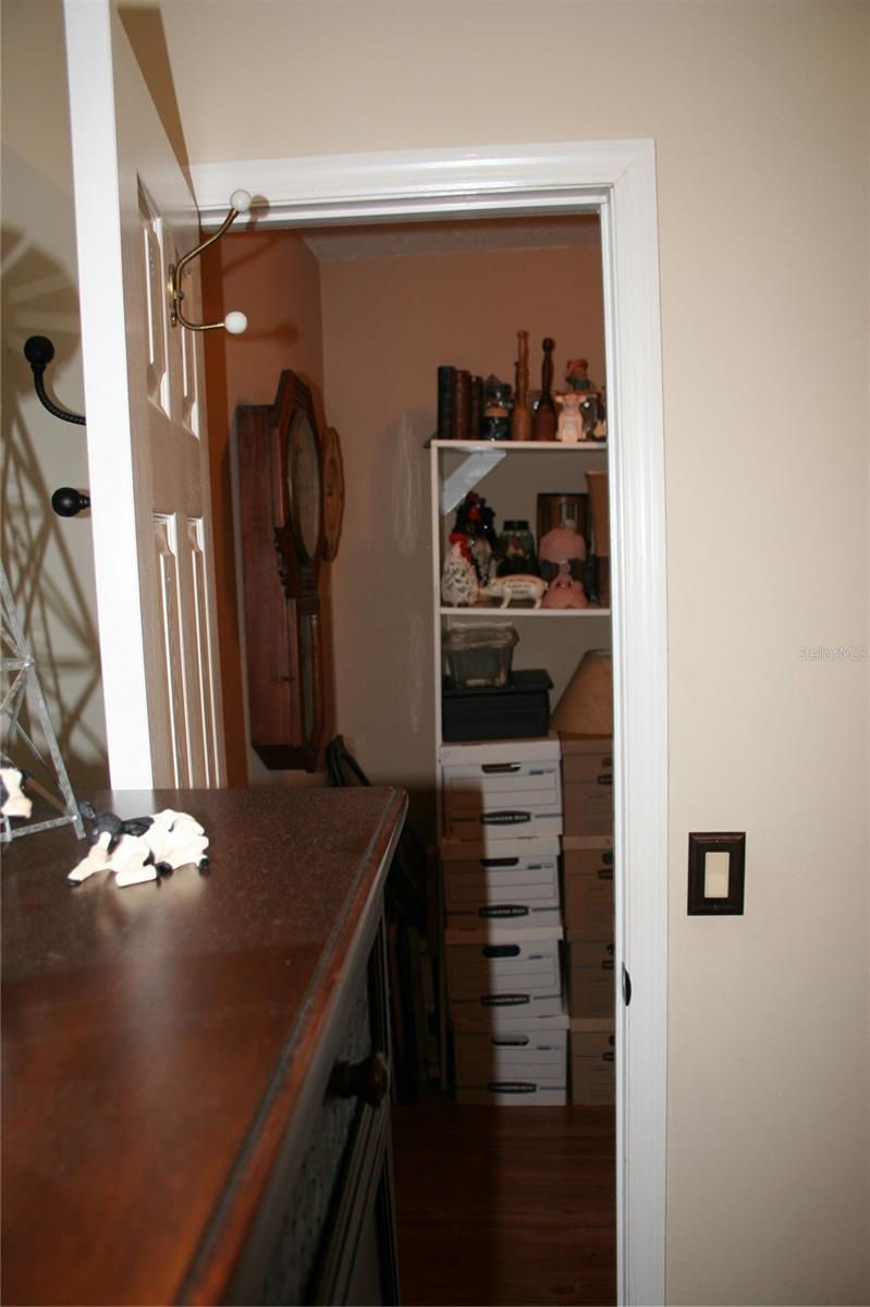 KAYWOOD REP - Residential