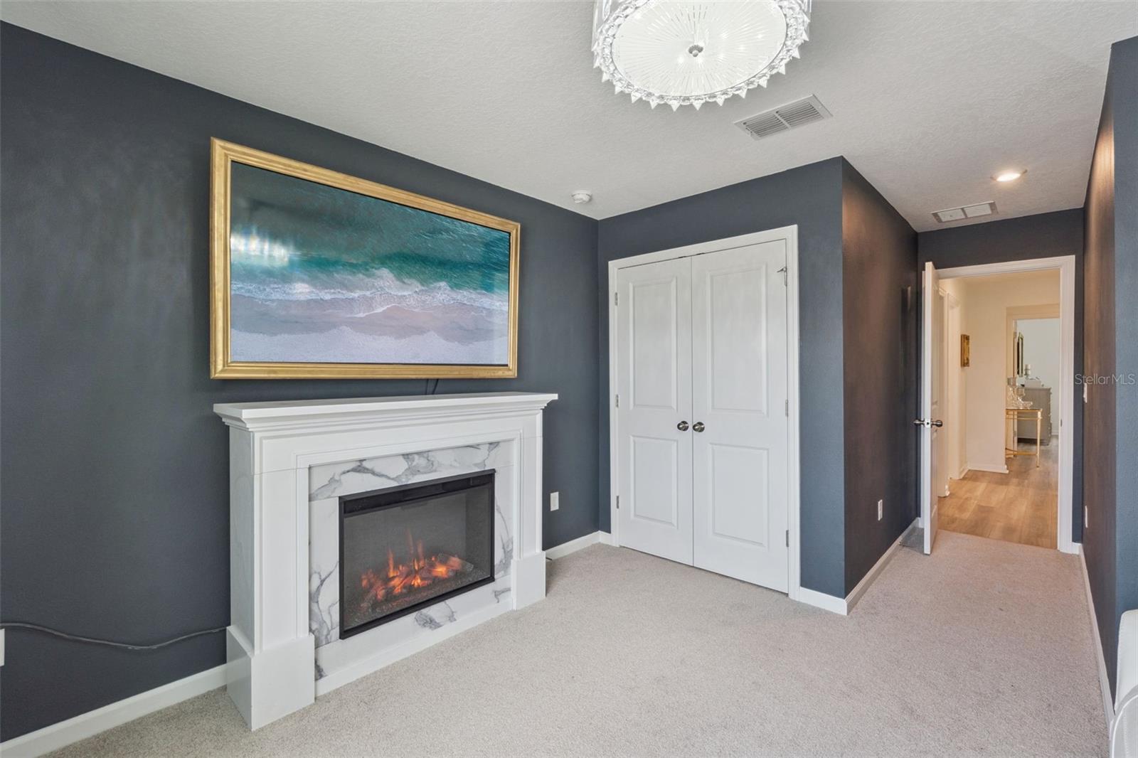 SPRING ISLE PALMS - Residential