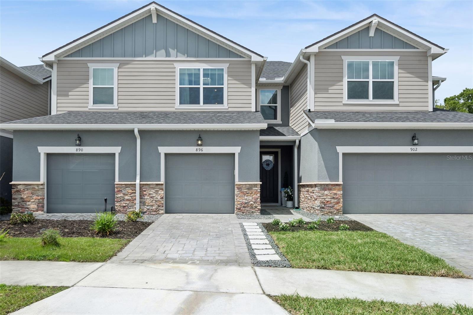 SPRING ISLE PALMS - Residential