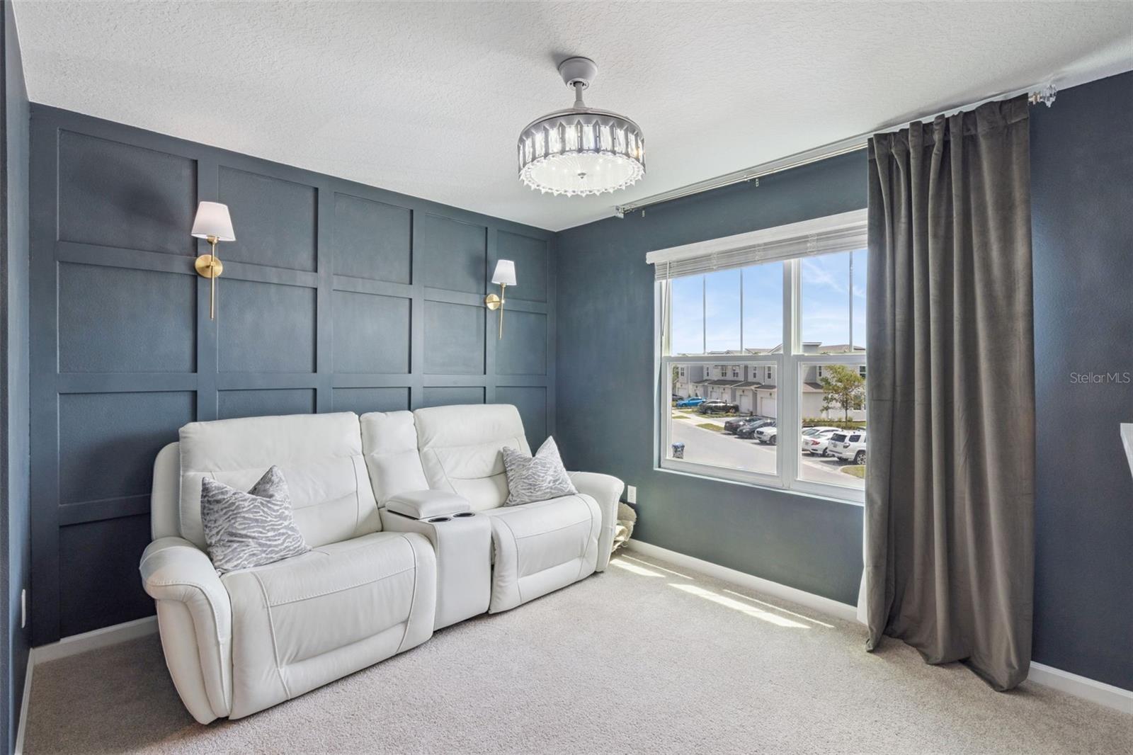 SPRING ISLE PALMS - Residential