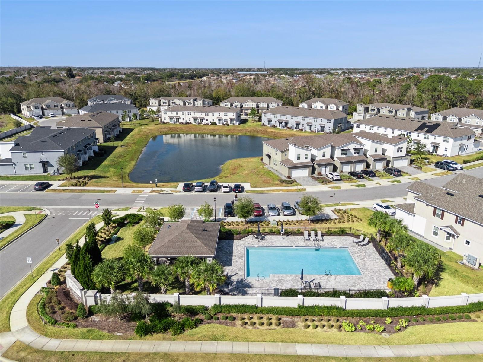 SPRING ISLE PALMS - Residential