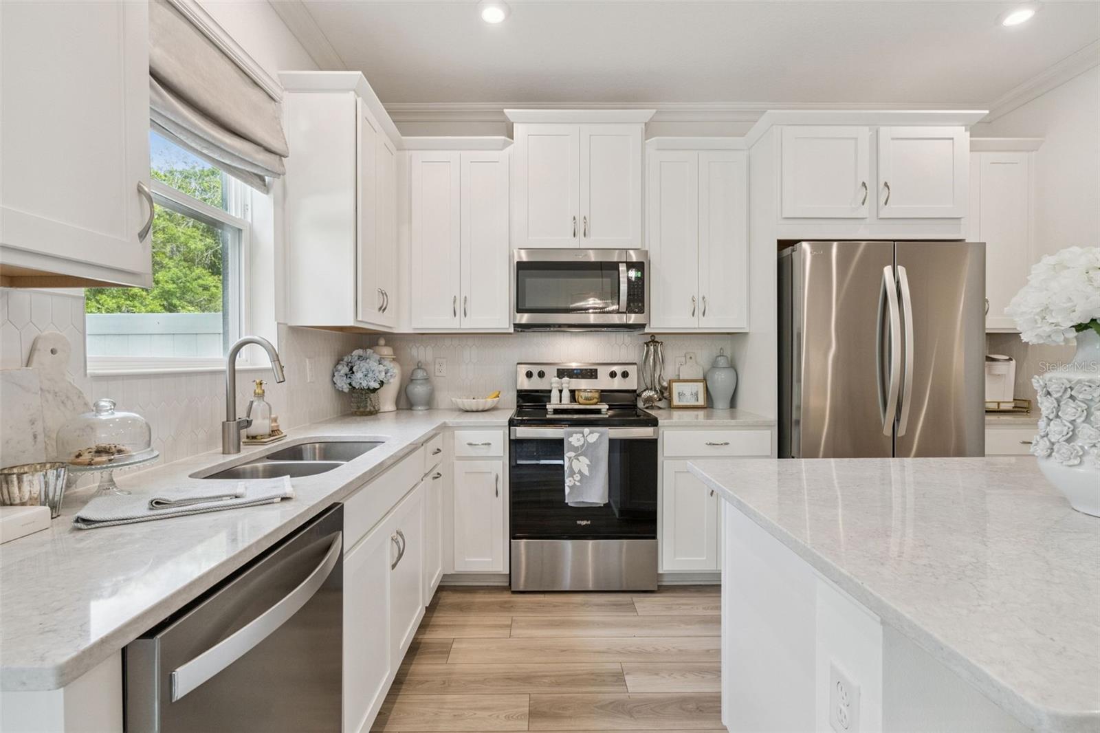 SPRING ISLE PALMS - Residential