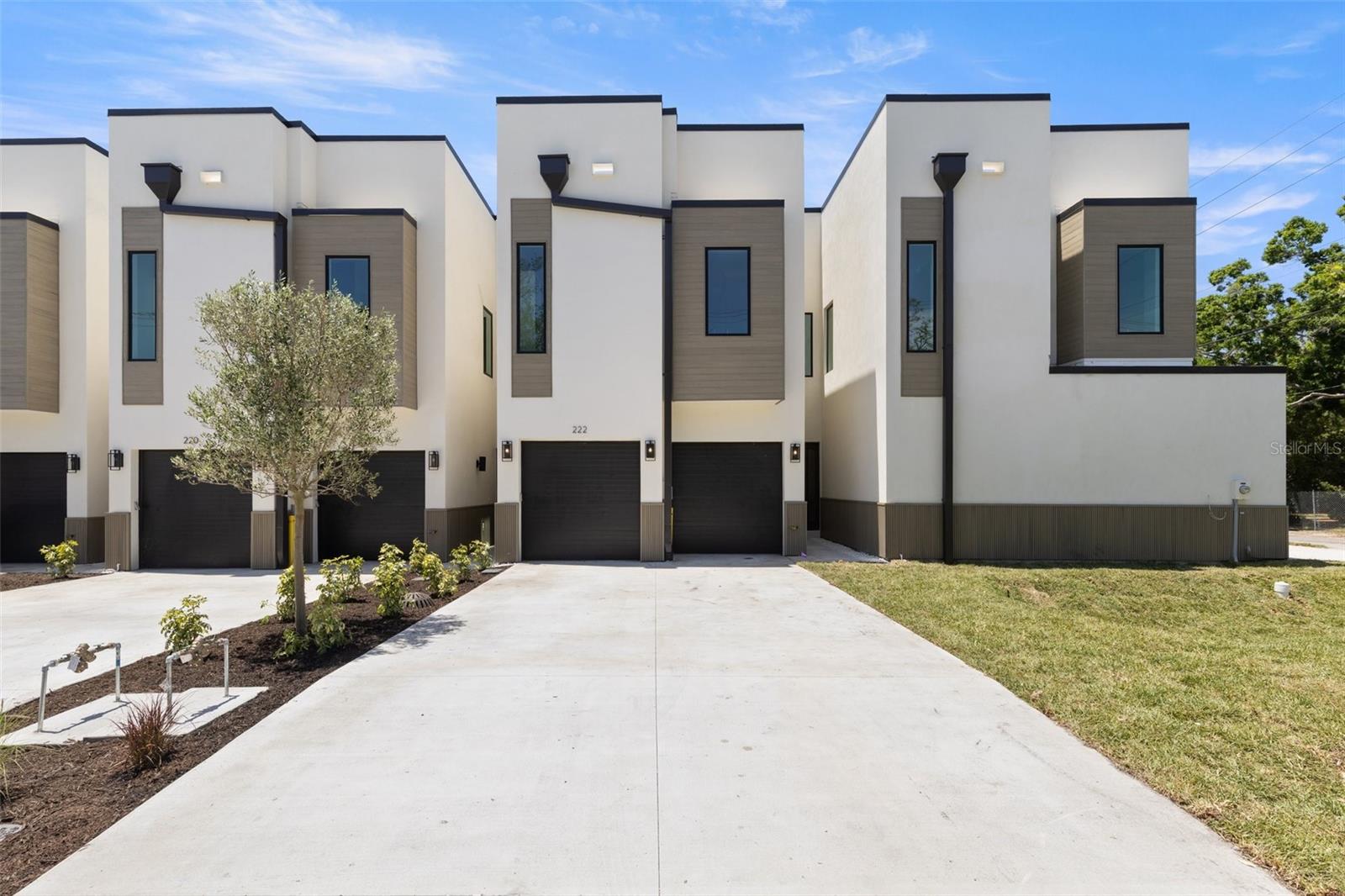 Move in ready! This stunning new construction townhome by Milana Custom Homes offers an exquisite blend of luxury and comfort, perfect for modern living. With 3 bedrooms, 4 bathrooms, study, Loft and 2 car garage. Enjoy outdoor relaxation and entertaining on the beautiful covered lanai and backyard. The kitchen features elegant quartz countertops and island, perfect for the culinary enthusiast. Unwind in the master bathroom retreat, complete with a freestanding tub and a spacious walk-in shower and closet. The home is centrally located with easy access to everything in South Tampa, in the Plant High School District. Experience the quality craftsmanship and attention to detail that Milana Custom Homes is known for.