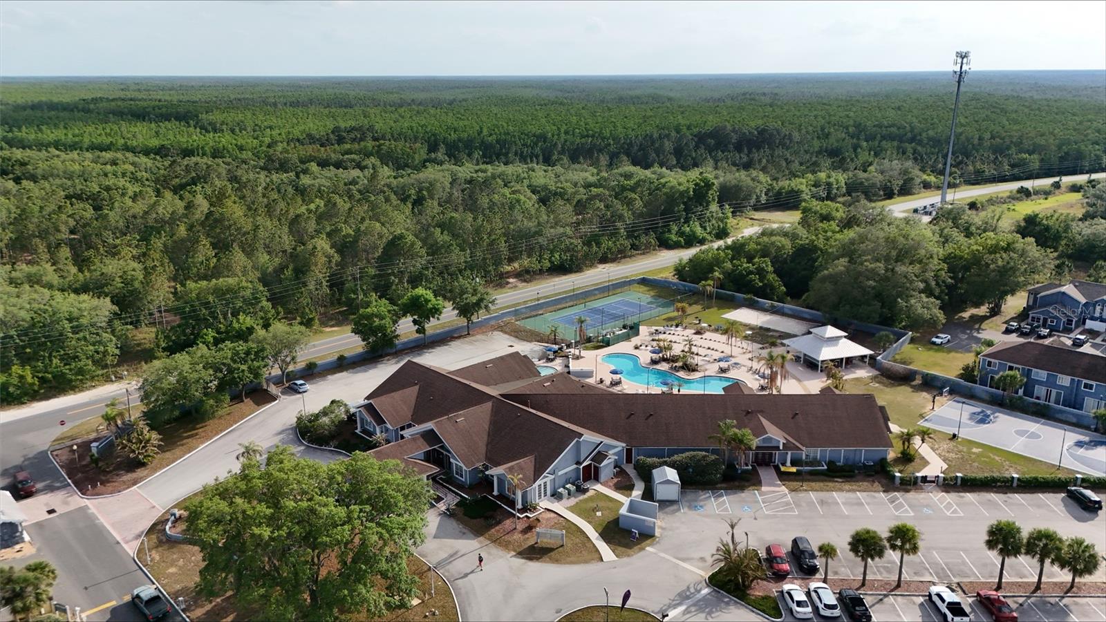 ISLAND CLUB WEST PH 01 - Residential