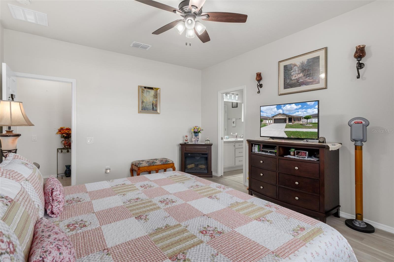 TRILLIUM VILLAGE E PH 1 - Residential