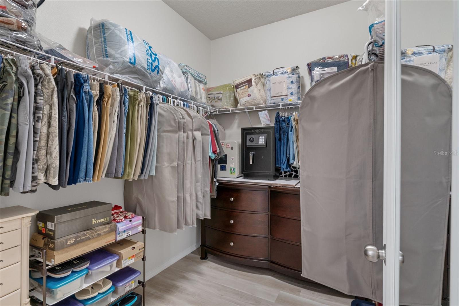 TRILLIUM VILLAGE E PH 1 - Residential