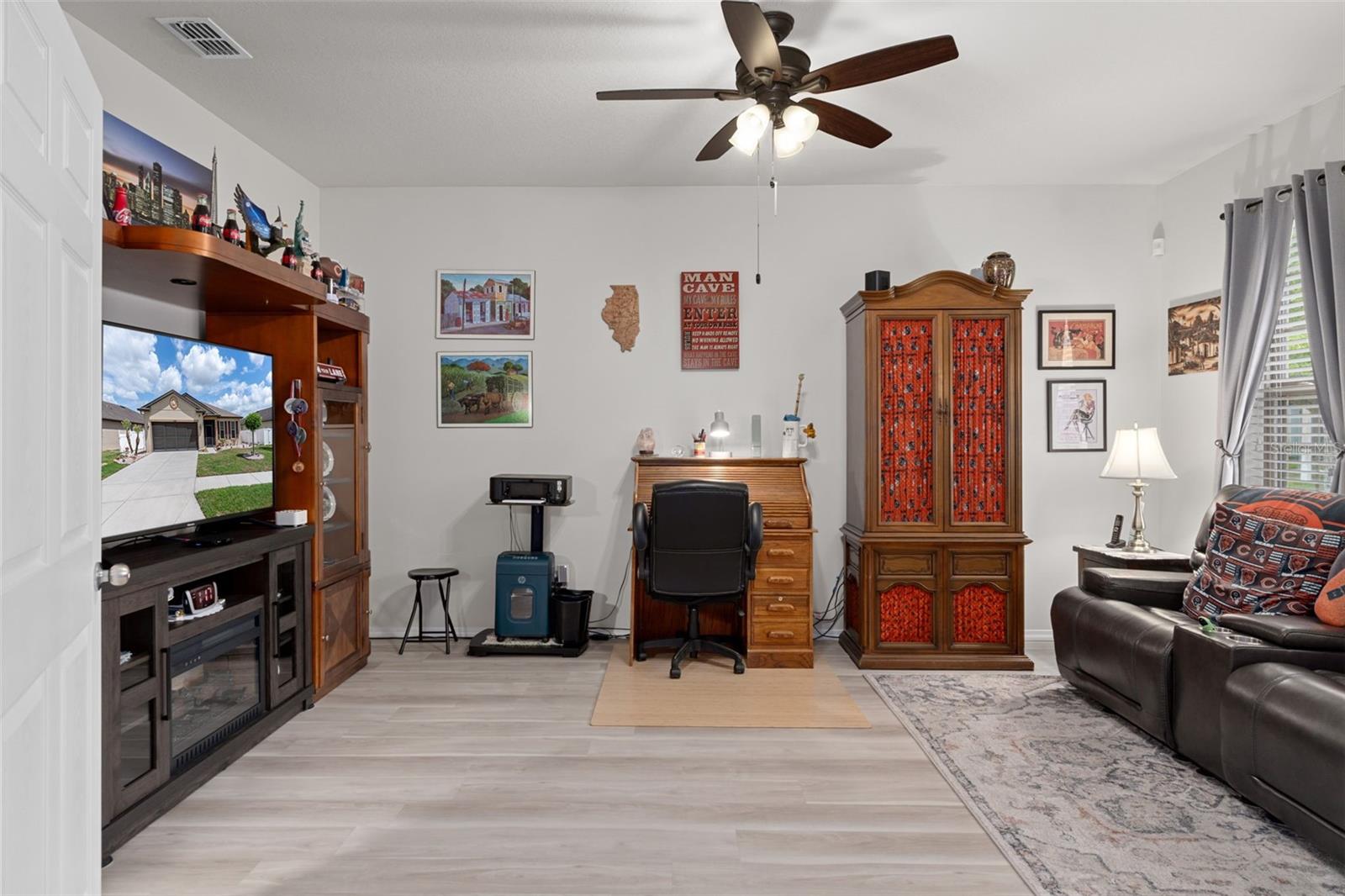 TRILLIUM VILLAGE E PH 1 - Residential