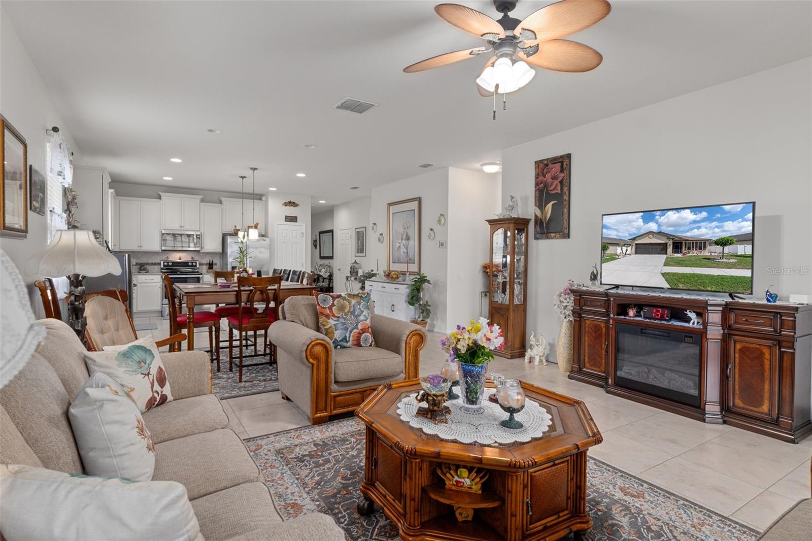 TRILLIUM VILLAGE E PH 1 - Residential