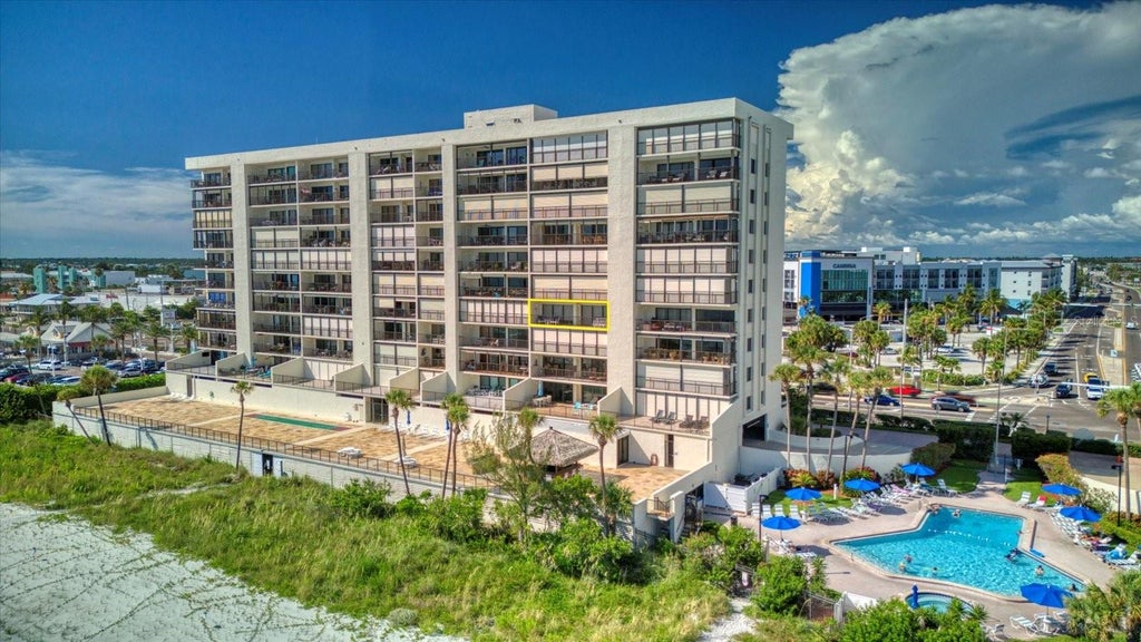 Photo of 15000 Gulf Boulevard #602, Madeira Beach, FL 33708 (MLS # TB8518991)