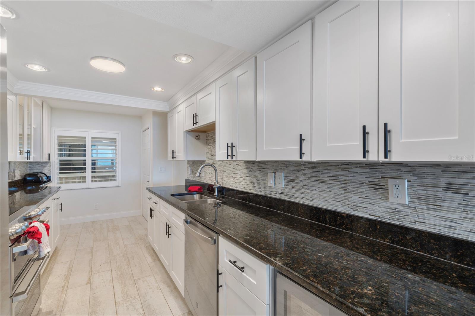 SERENO DEL SOL CONDO - Residential