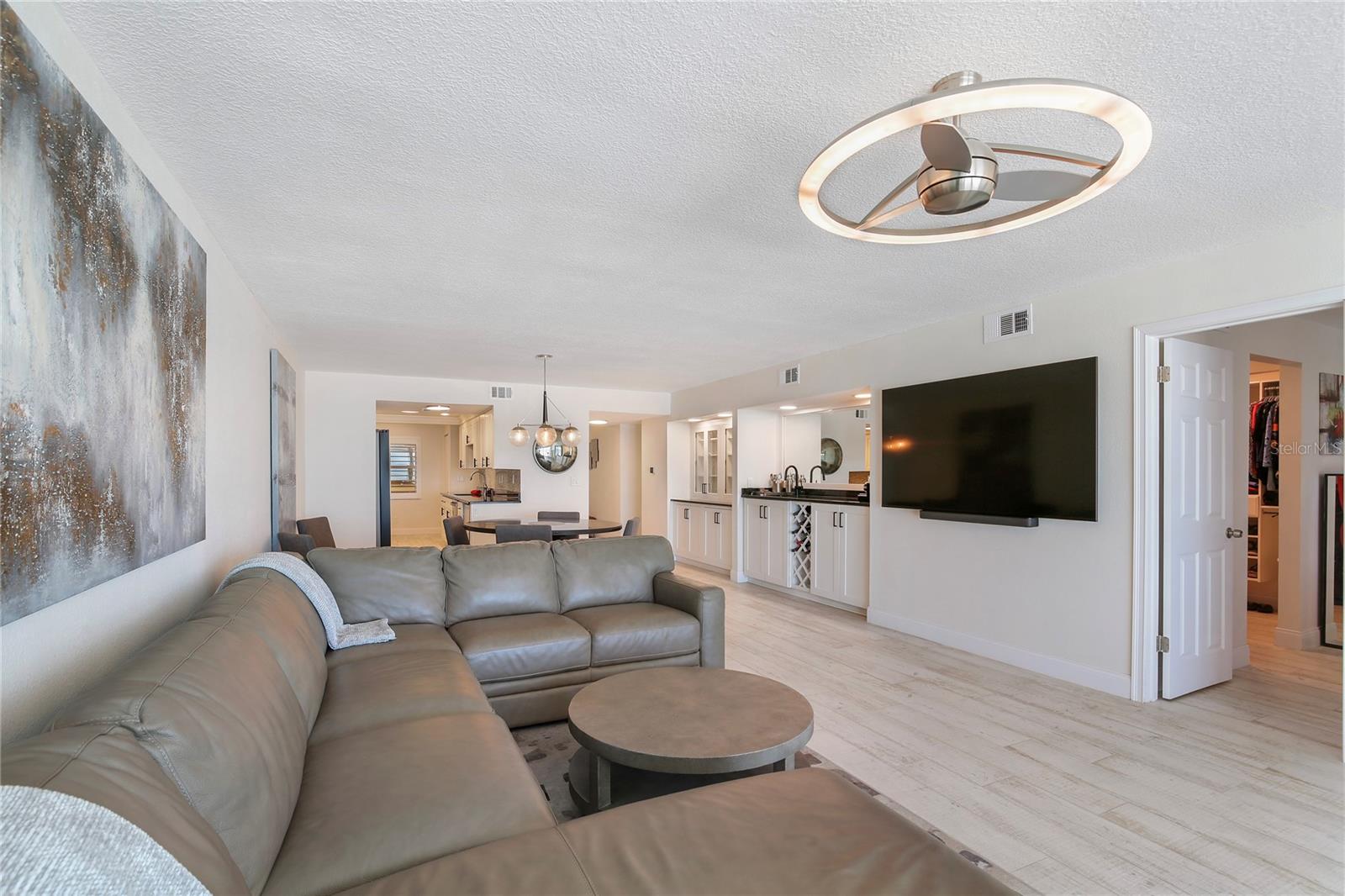 SERENO DEL SOL CONDO - Residential