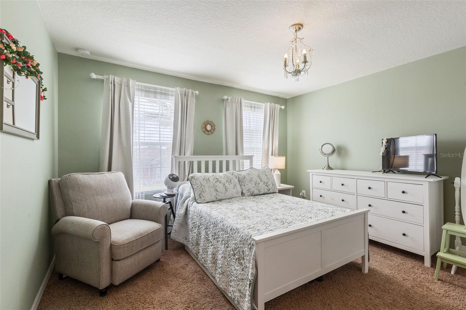 WALDEN POINTE - Residential