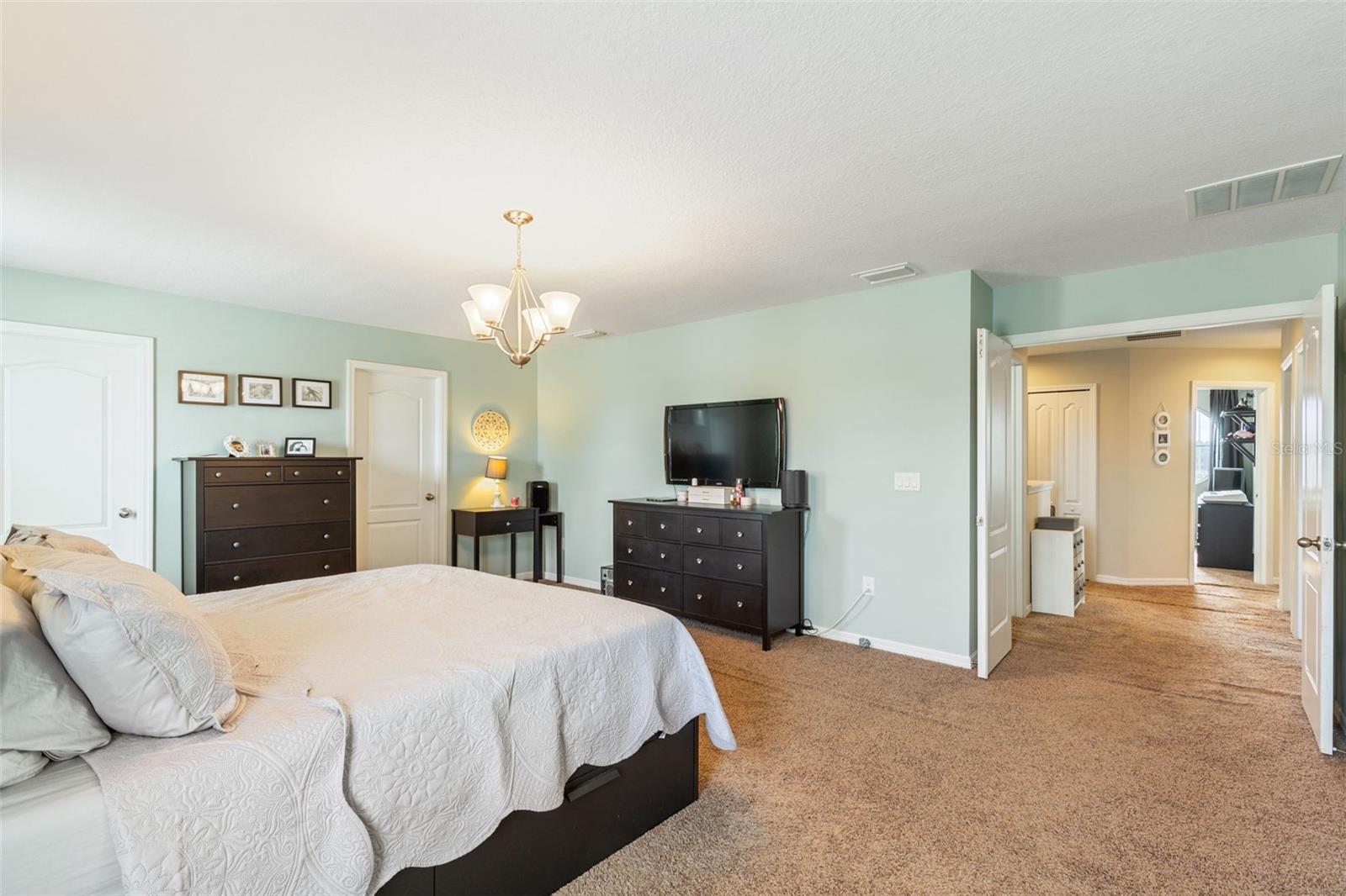 WALDEN POINTE - Residential