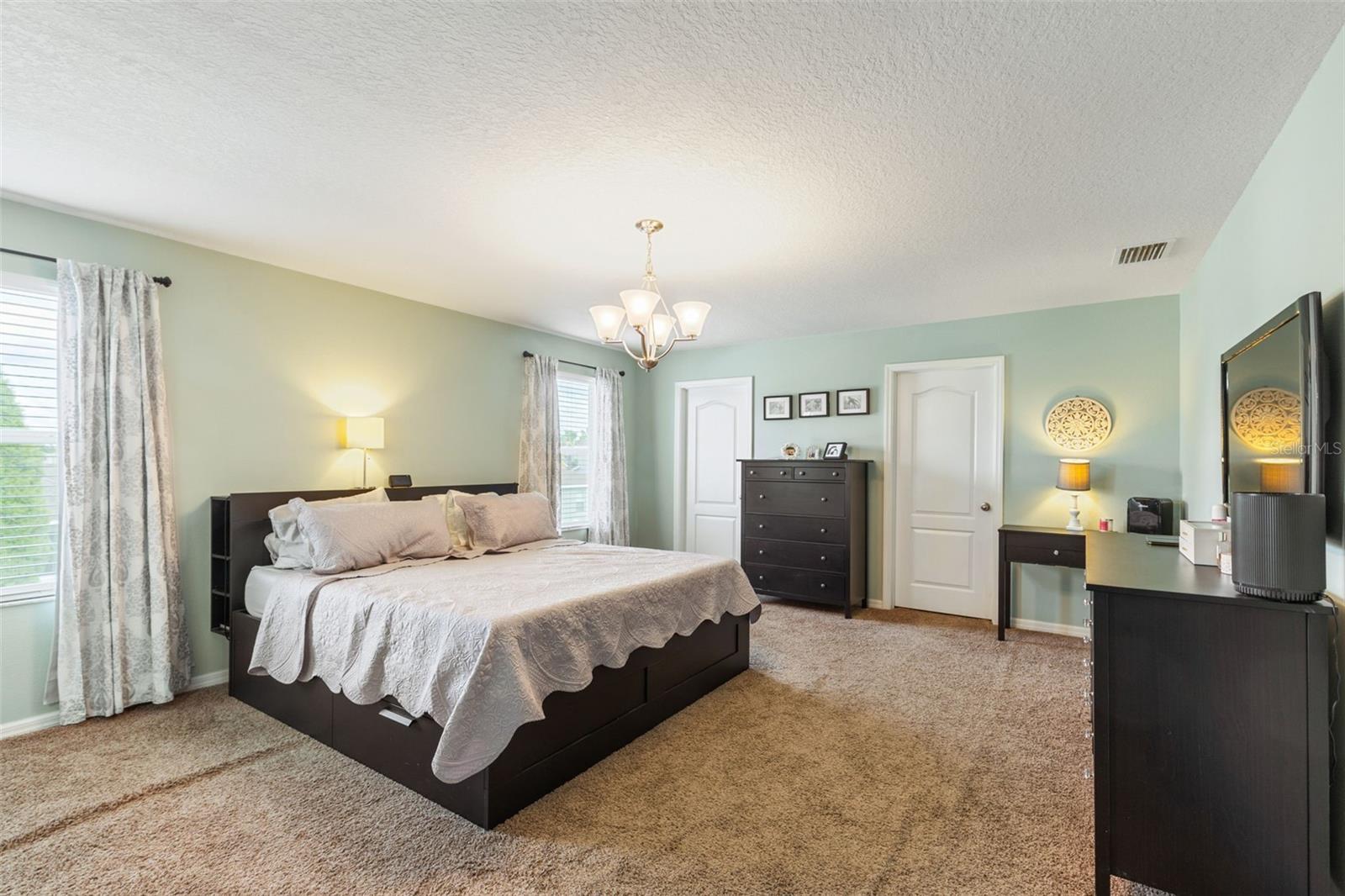 WALDEN POINTE - Residential