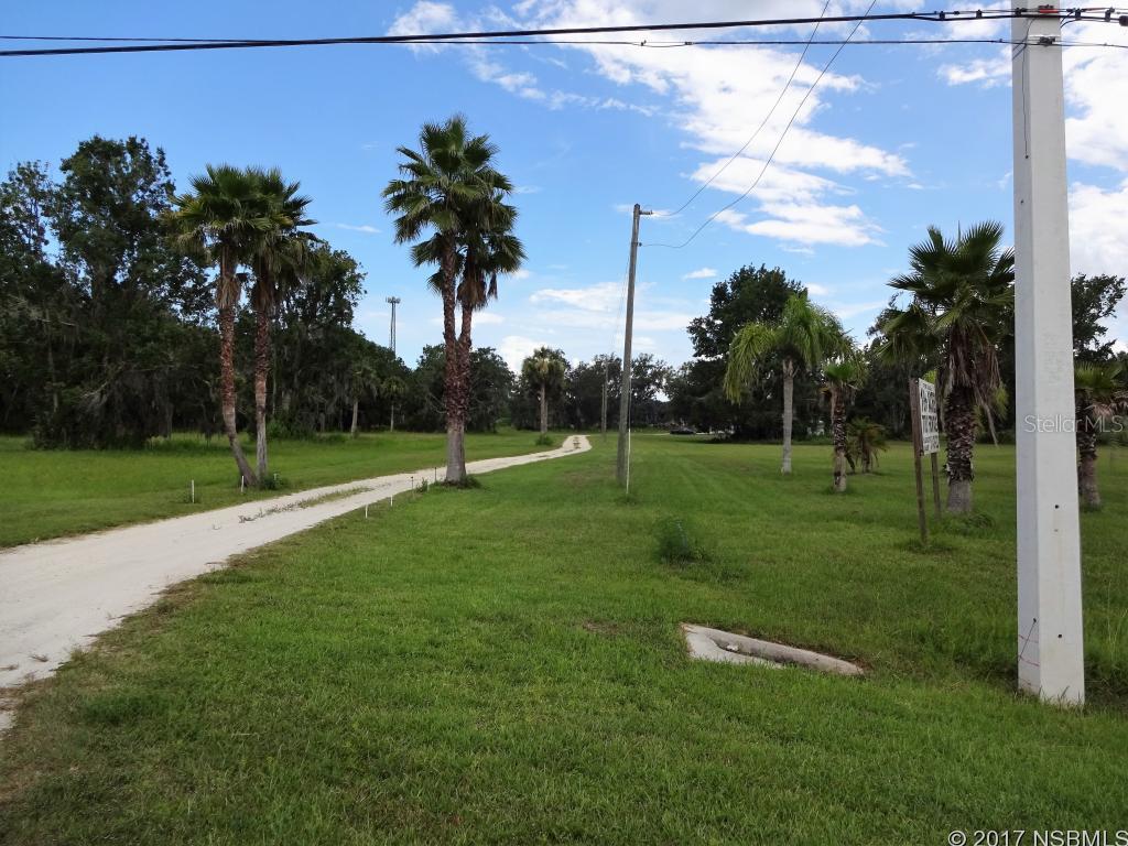 Model Land Co In Betts Grant - Commercial Sale