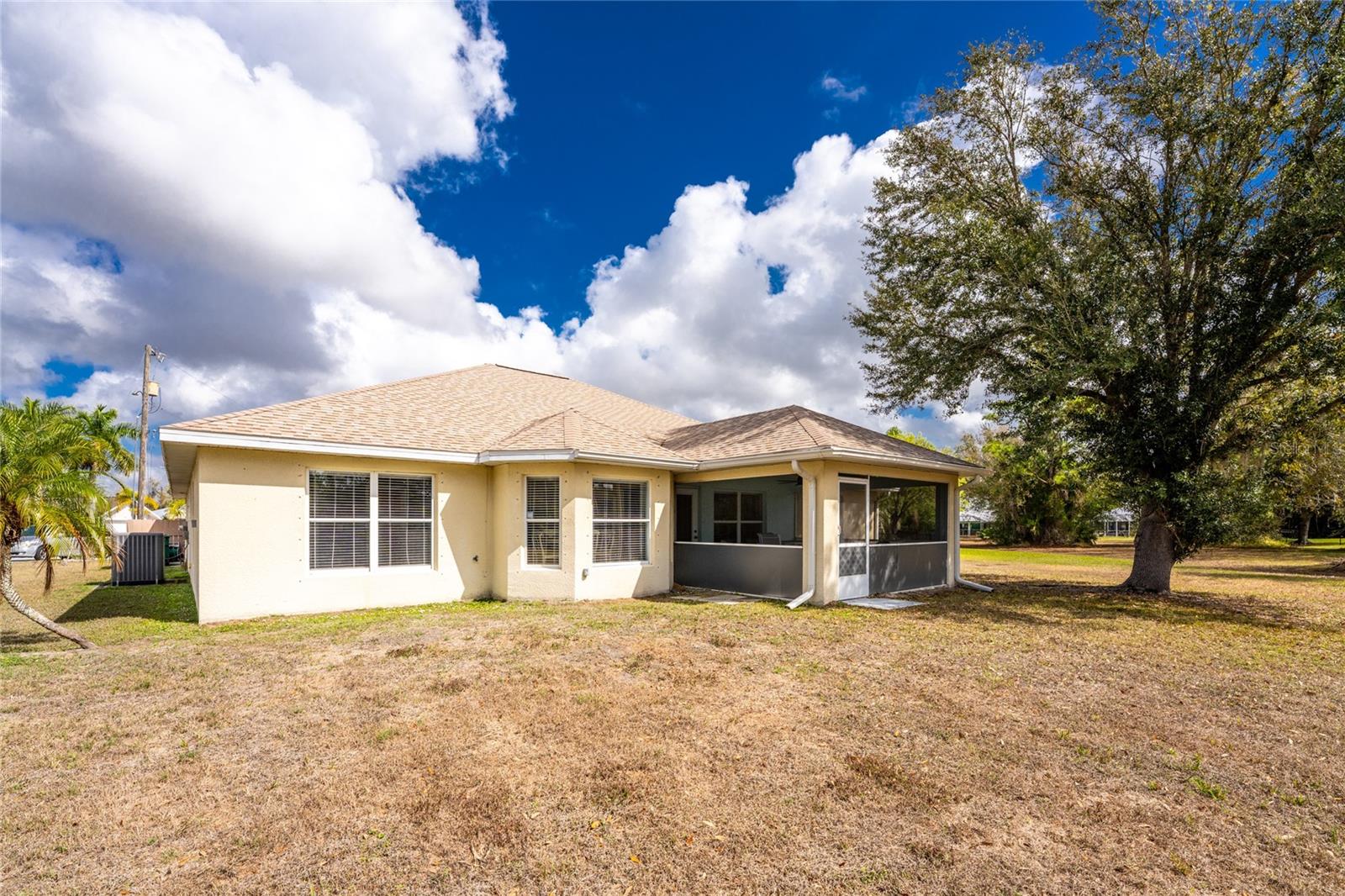 PUNTA GORDA ISLES SEC 20 - Residential