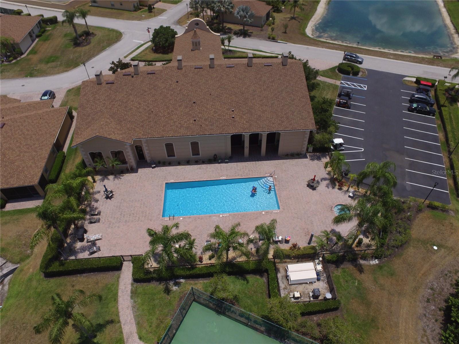 VIENNA SQUARE PH 01 - Residential