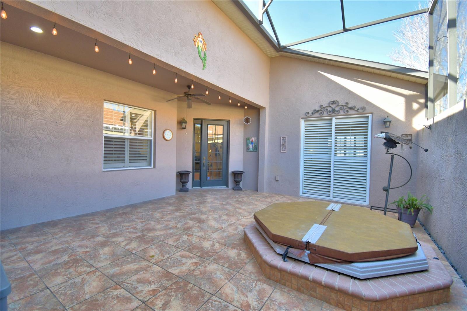 VIENNA SQUARE PH 01 - Residential