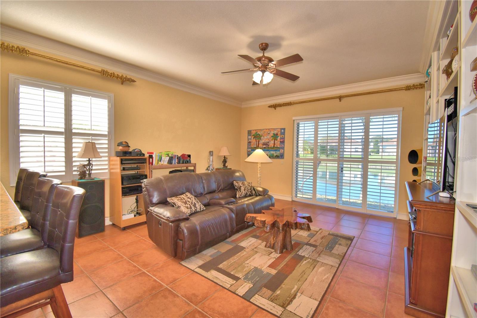 VIENNA SQUARE PH 01 - Residential