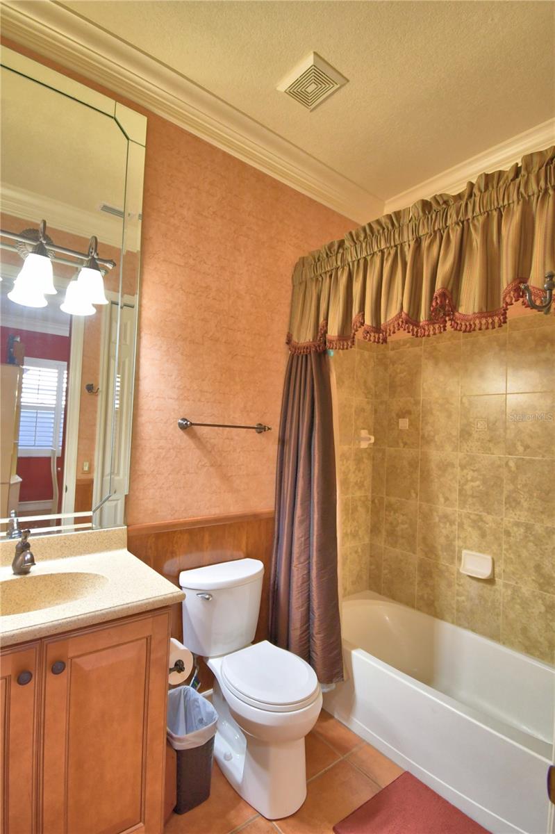 VIENNA SQUARE PH 01 - Residential