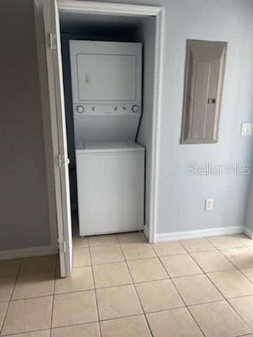 LEHIGH ESTATES - Residential Income