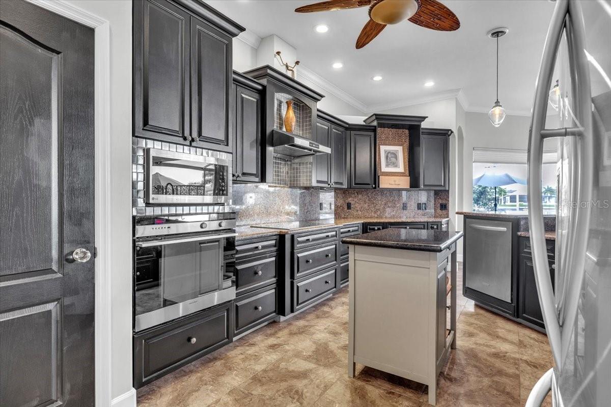 PUNTA GORDA ISLES SEC 11 - Residential