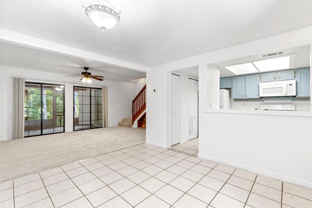 Photo of 5606 SW 8th Place, Gainesville, FL 32607 (MLS # GC533606)