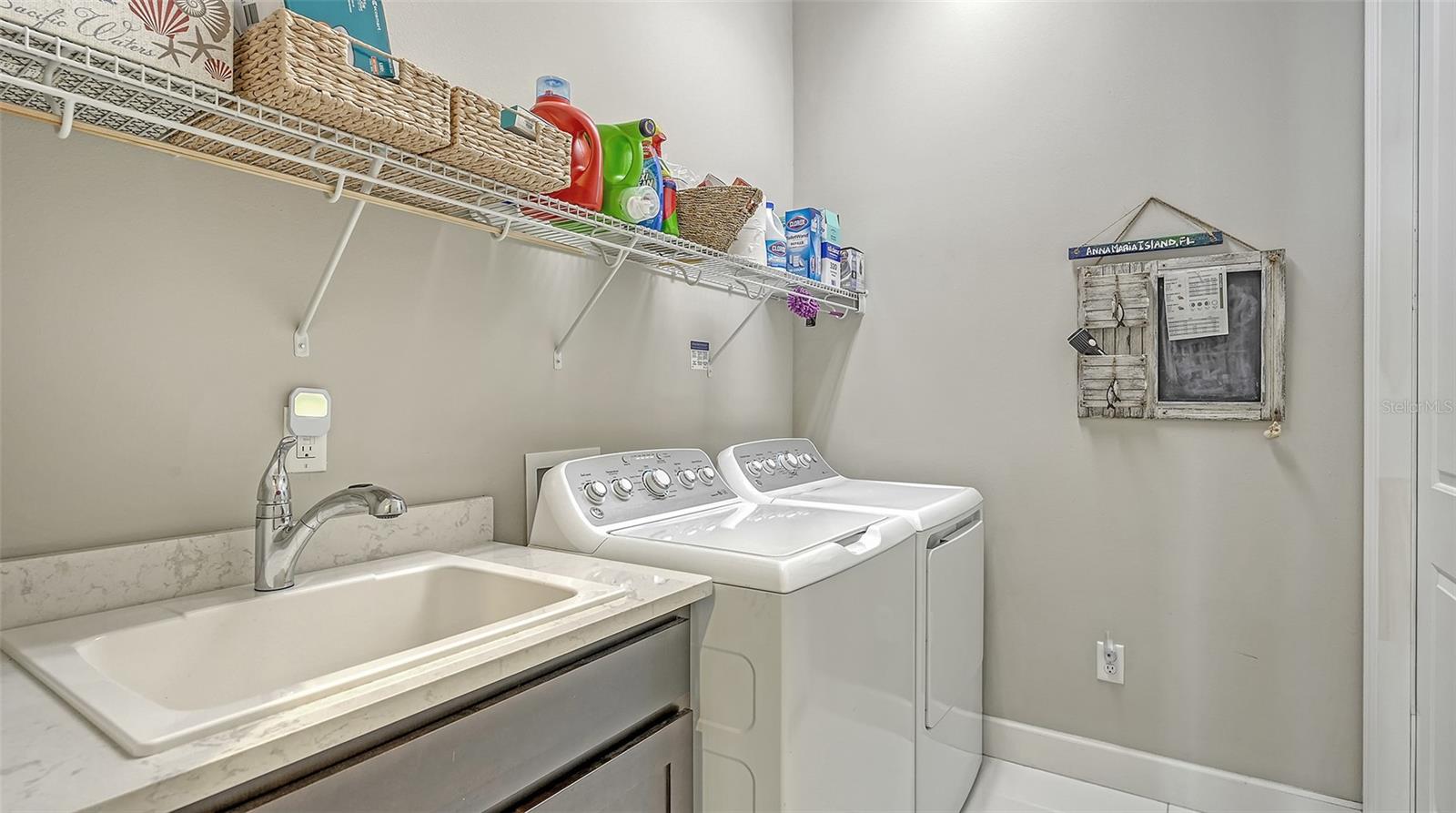 EDGEWATER WALK II ON HARBOUR IS 2, 4, 8-11 - Residential Lease