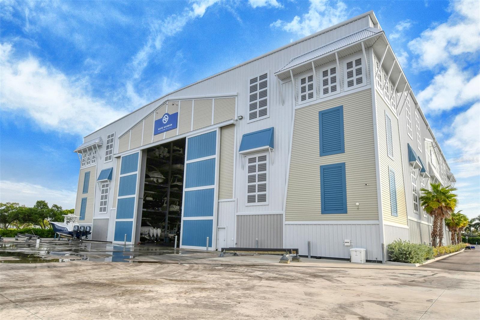 EDGEWATER WALK II ON HARBOUR IS 2, 4, 8-11 - Residential Lease