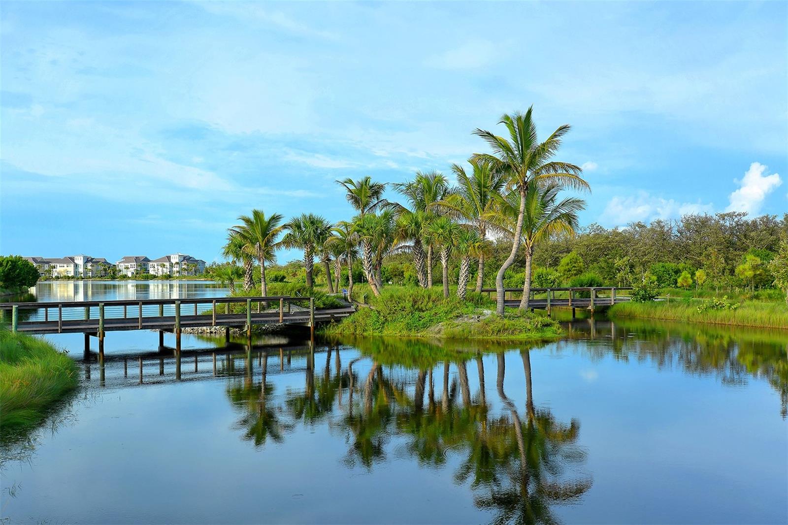 EDGEWATER WALK II ON HARBOUR IS 2, 4, 8-11 - Residential Lease