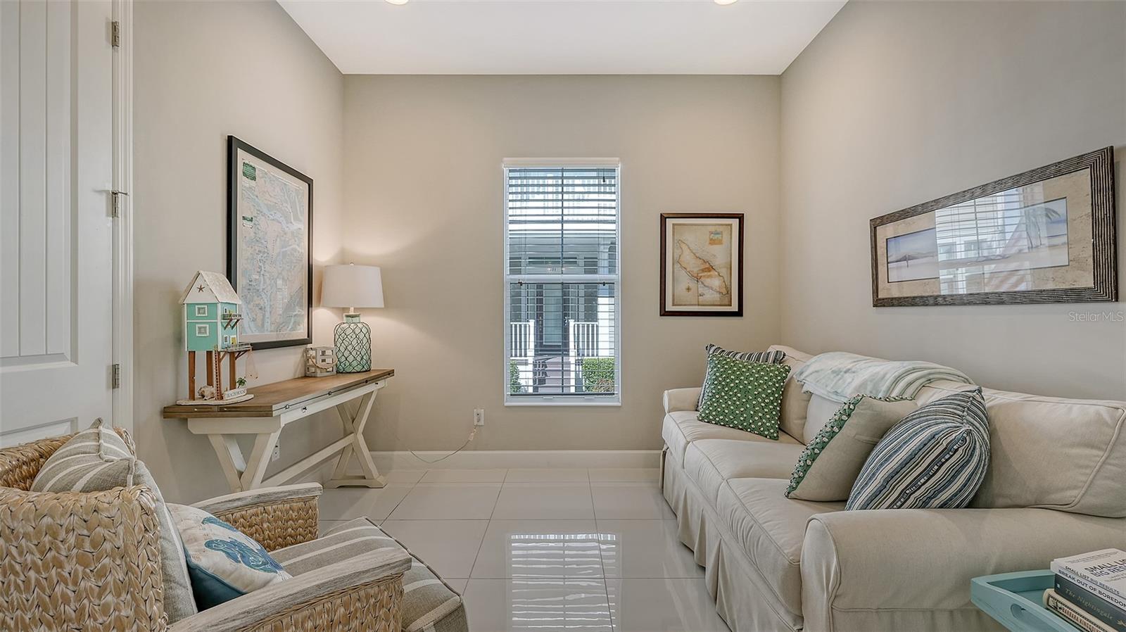 EDGEWATER WALK II ON HARBOUR IS 2, 4, 8-11 - Residential Lease