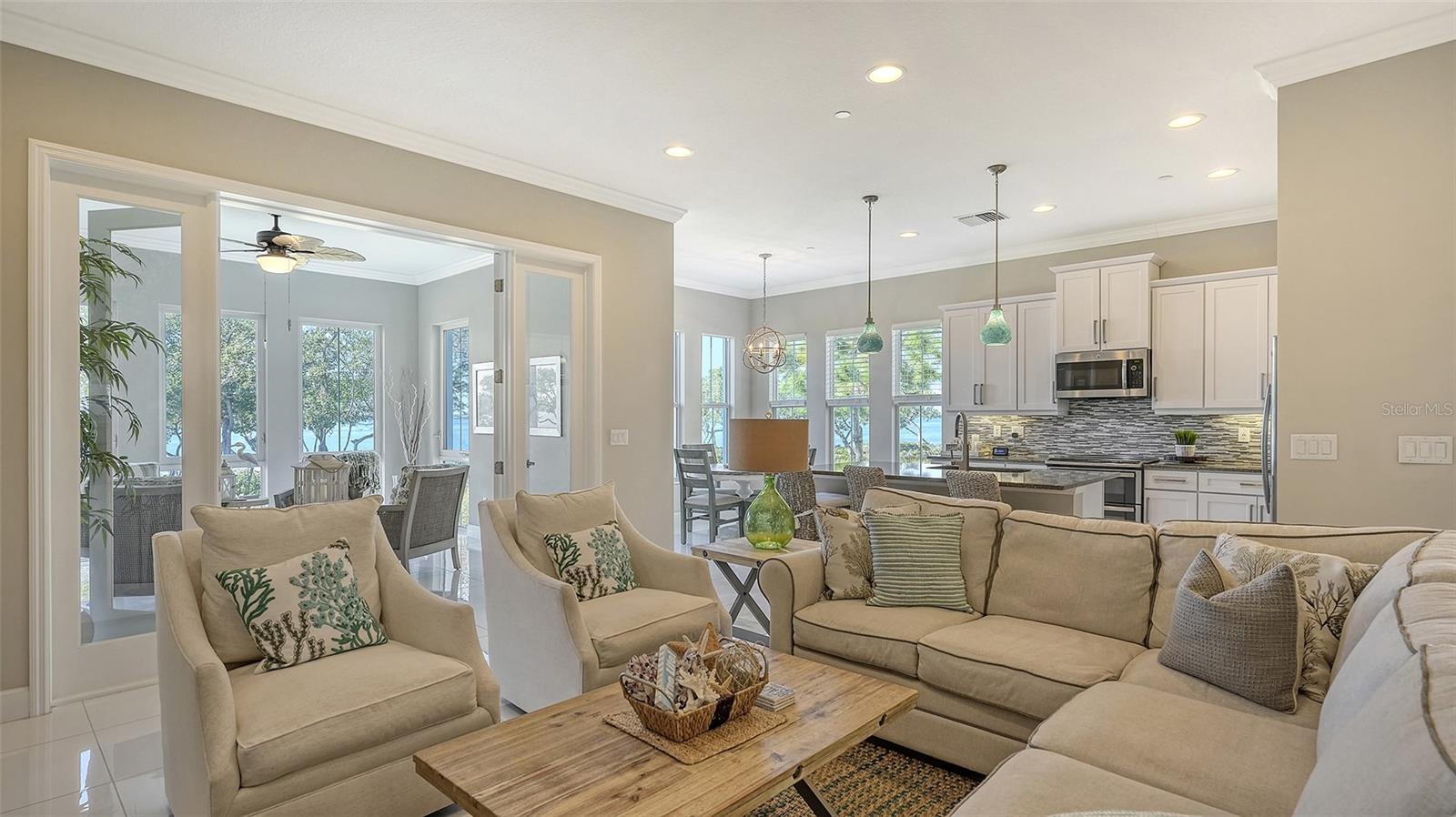 EDGEWATER WALK II ON HARBOUR IS 2, 4, 8-11 - Residential Lease