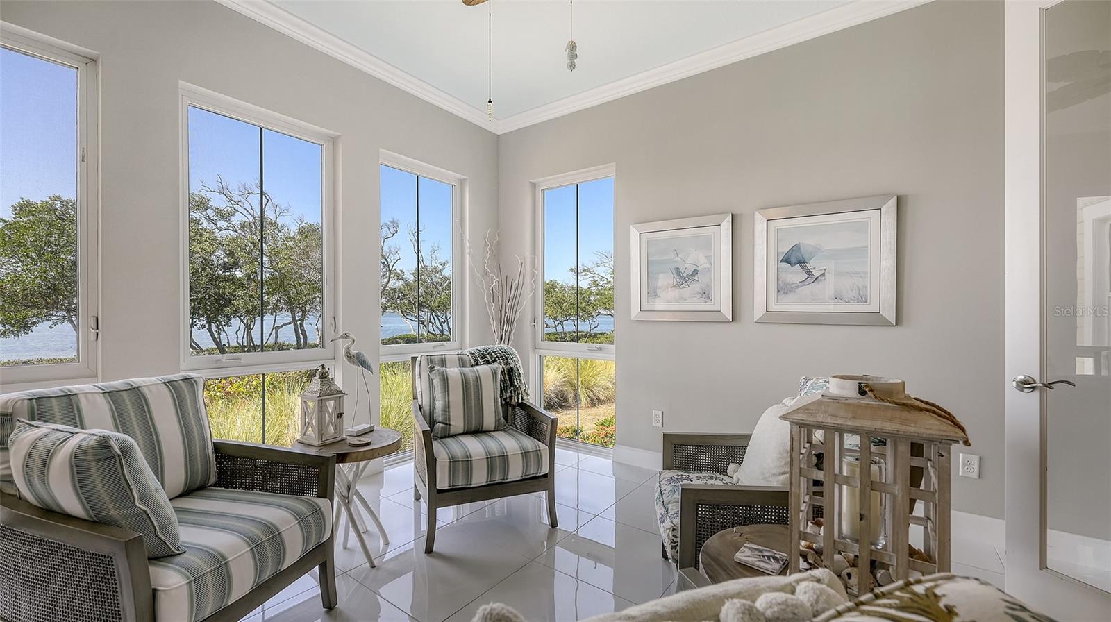 EDGEWATER WALK II ON HARBOUR IS 2, 4, 8-11 - Residential Lease