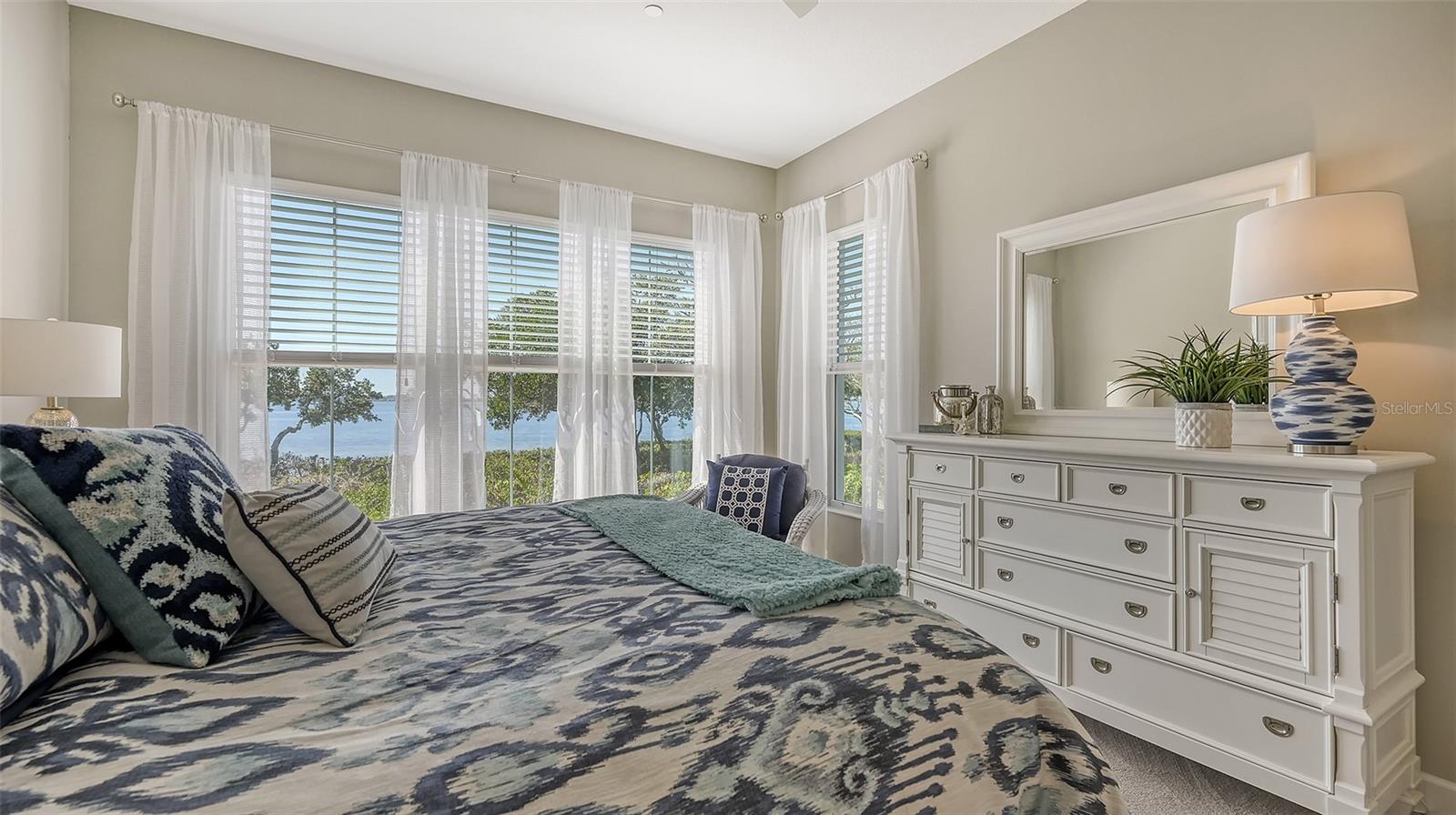 EDGEWATER WALK II ON HARBOUR IS 2, 4, 8-11 - Residential Lease