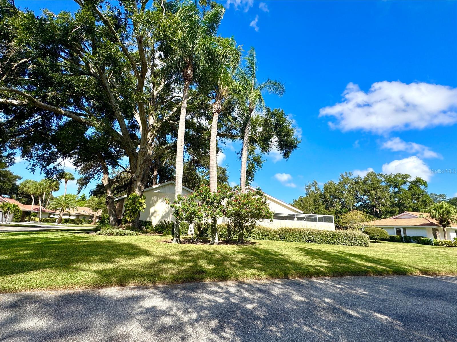 GARDEN LAKES VILLAGE SEC 1 - Residential