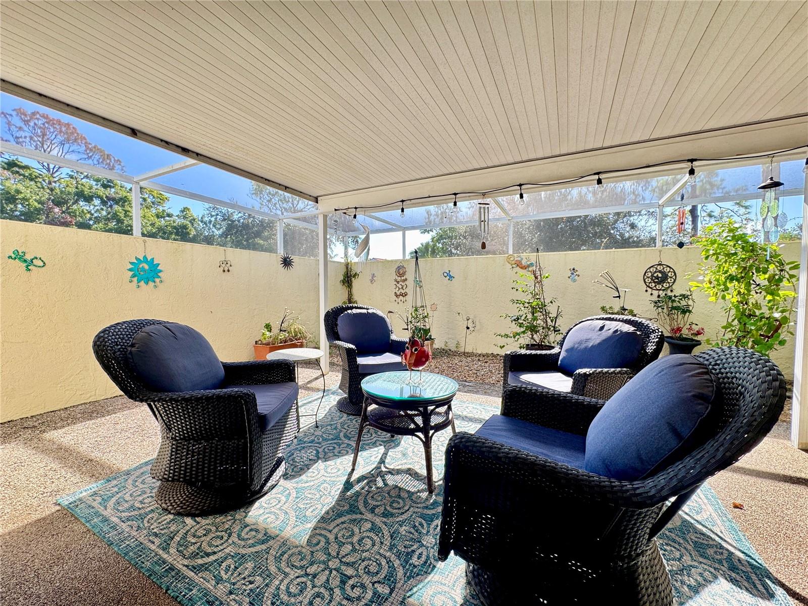 GARDEN LAKES VILLAGE SEC 1 - Residential