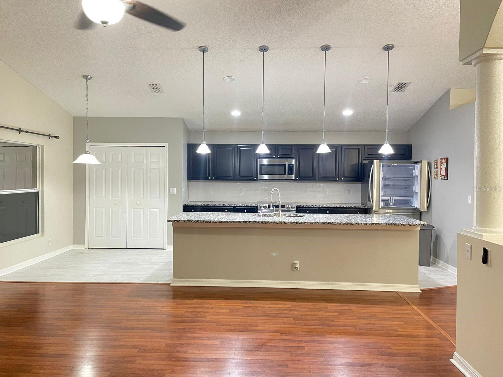 553 MAIDENHAIR COURT