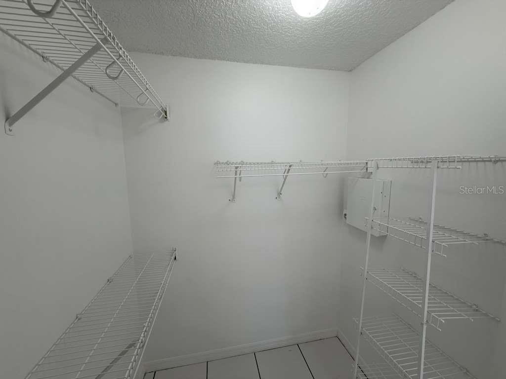 RIVER PARK PH 02 - Residential Lease