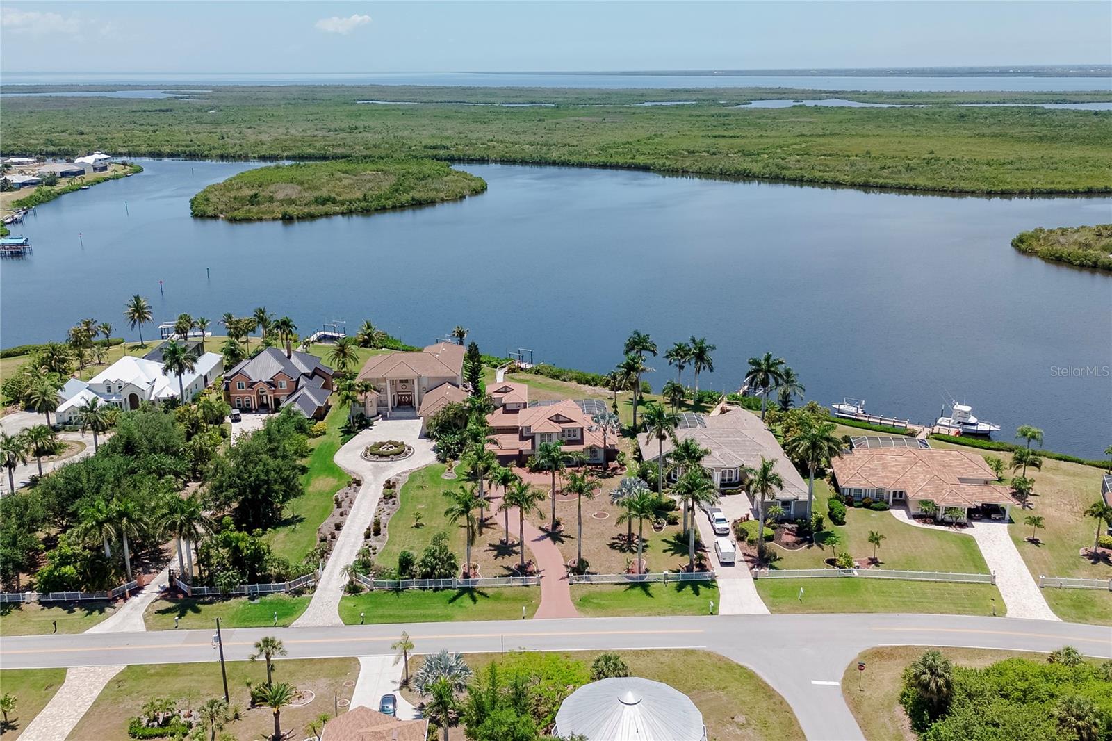 SOUTH BAYVIEW ESTATES - Residential