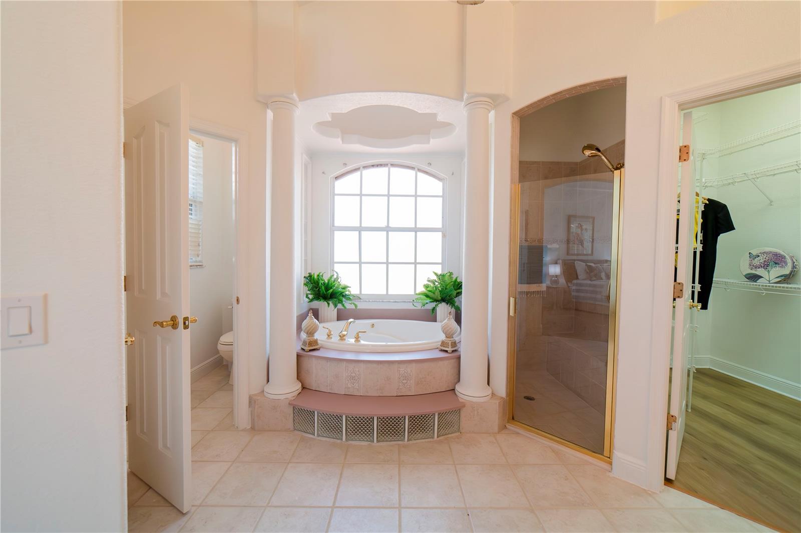 SOUTH BAYVIEW ESTATES - Residential