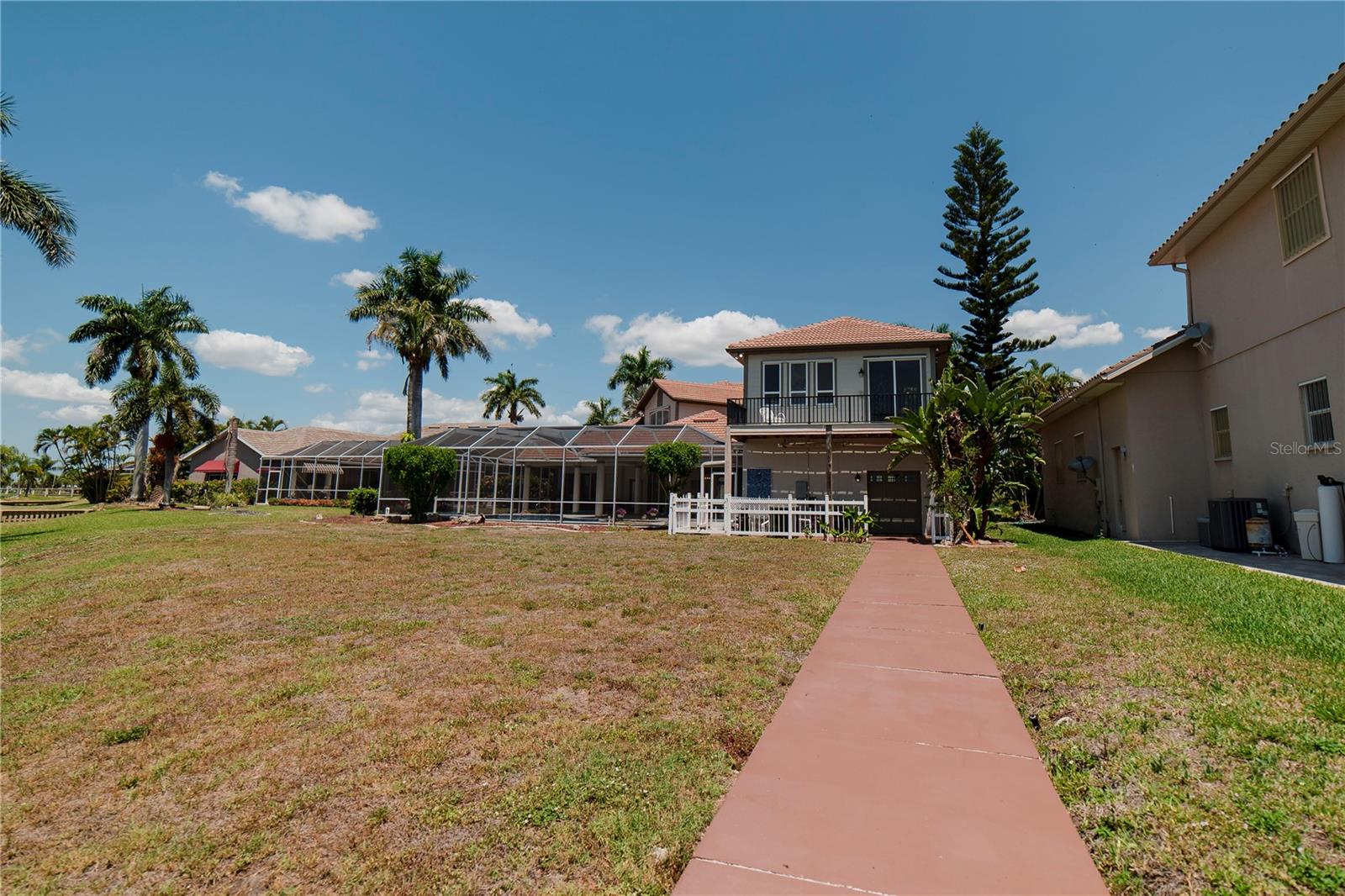 SOUTH BAYVIEW ESTATES - Residential