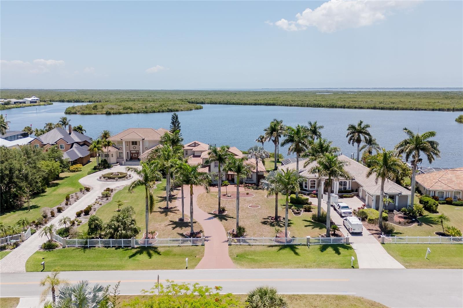 SOUTH BAYVIEW ESTATES - Residential