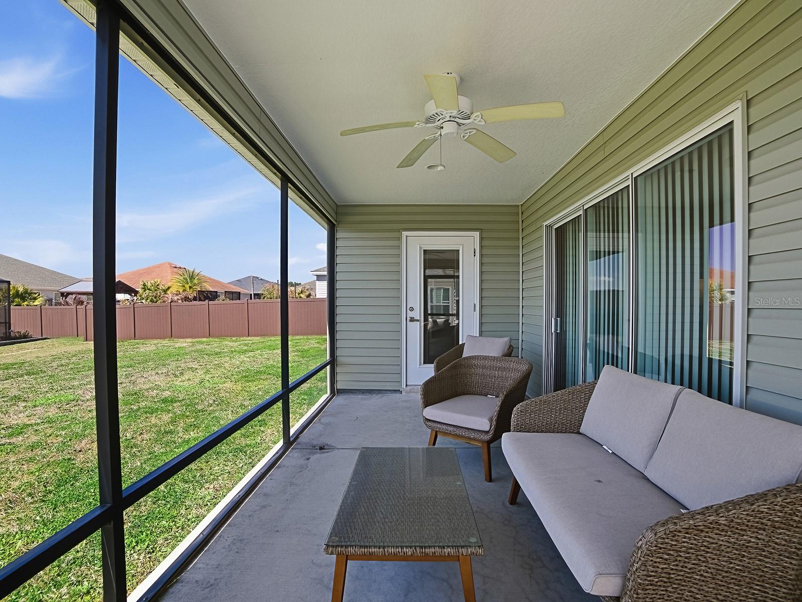 OXFORD OAKS - Residential