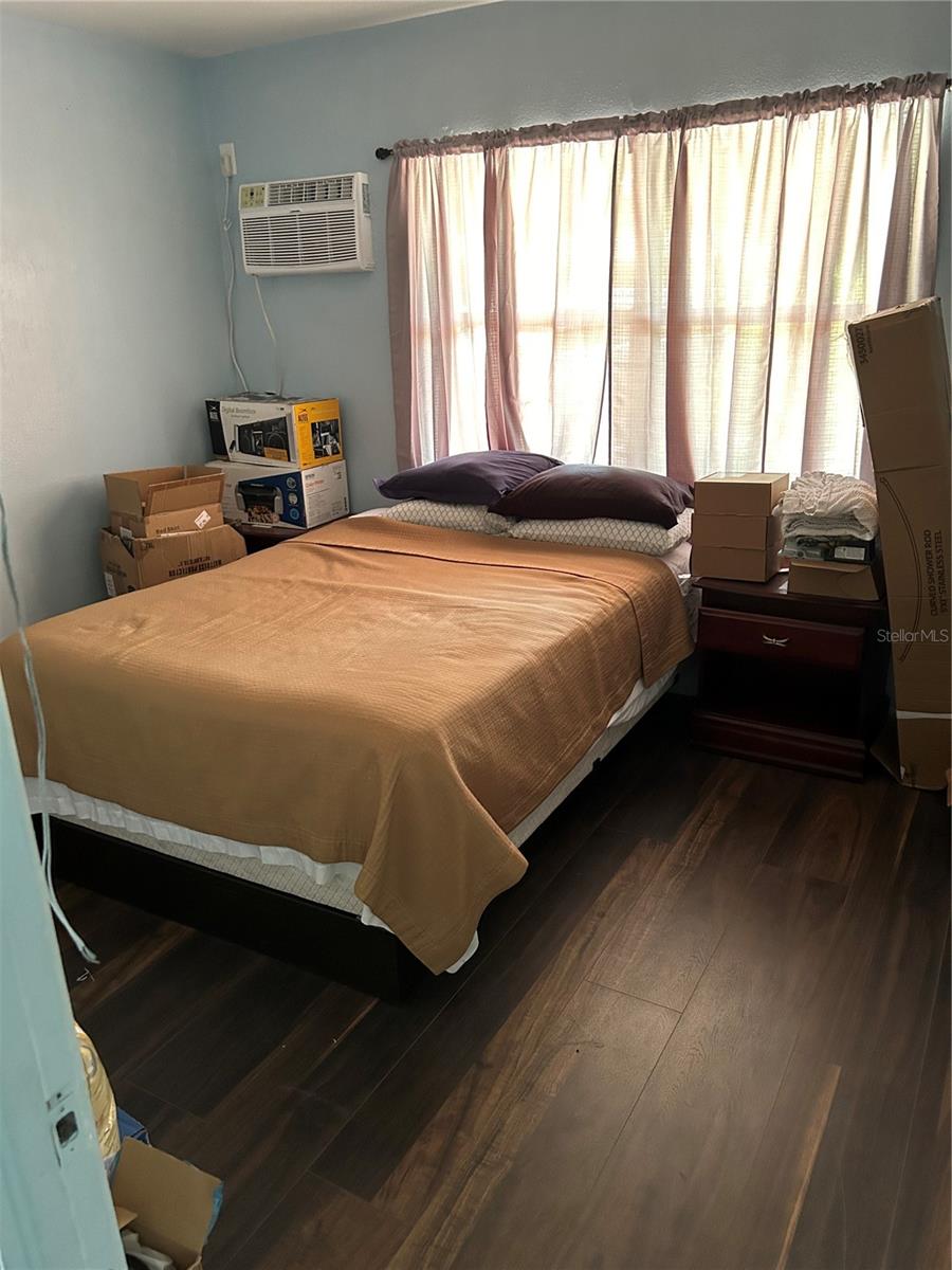 SOUTHWOOD - Commercial Sale