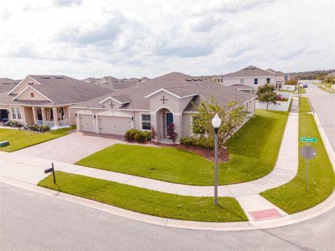 A home in SAINT CLOUD