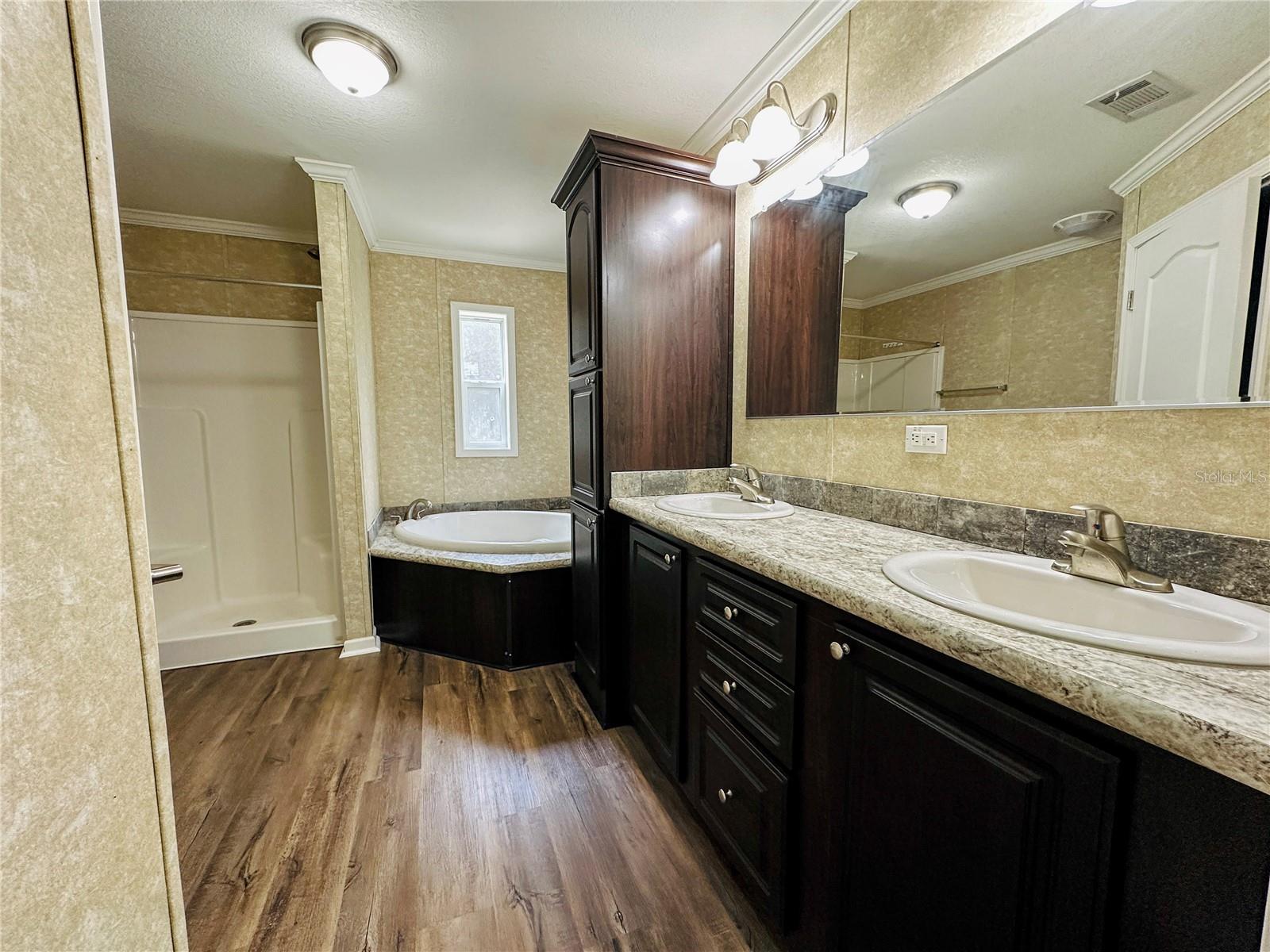 THREE RIVER ESTATES - Residential