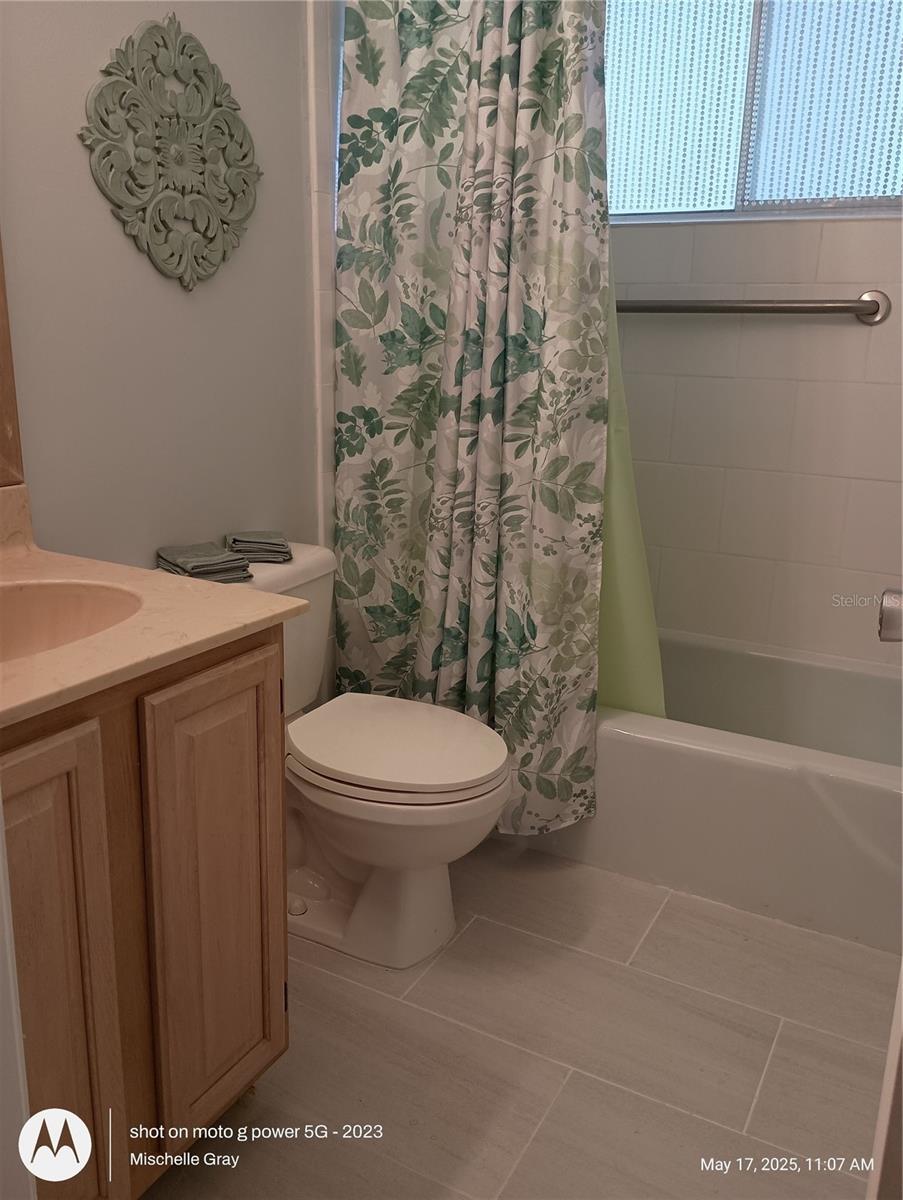 THE THIRD BAYSHORE - Residential Lease