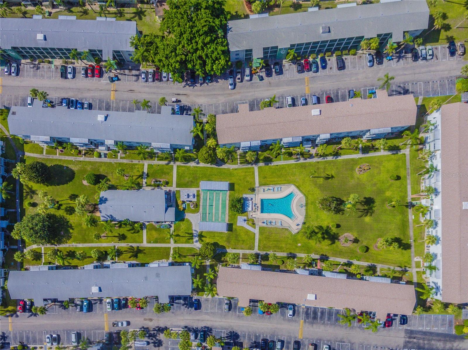 THE THIRD BAYSHORE - Residential Lease